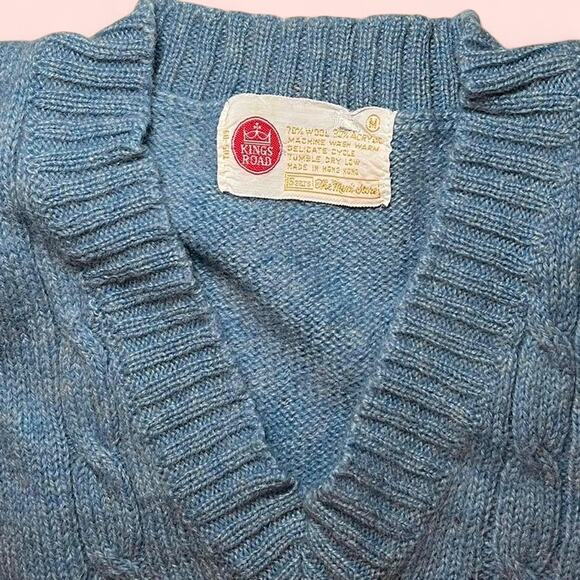 Blue cable knit wool sweater - Picture 2 of 3